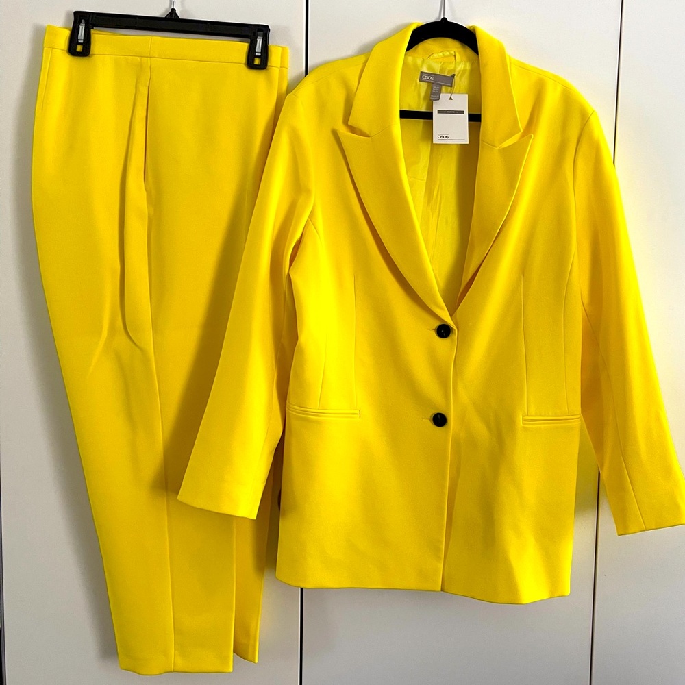 ASOS Curve Yellow Pantsuit Size 18W NWT